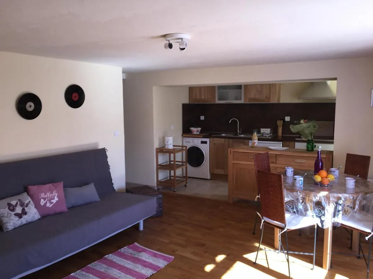 Apartment Le Mini Louison Du Verdon Riez